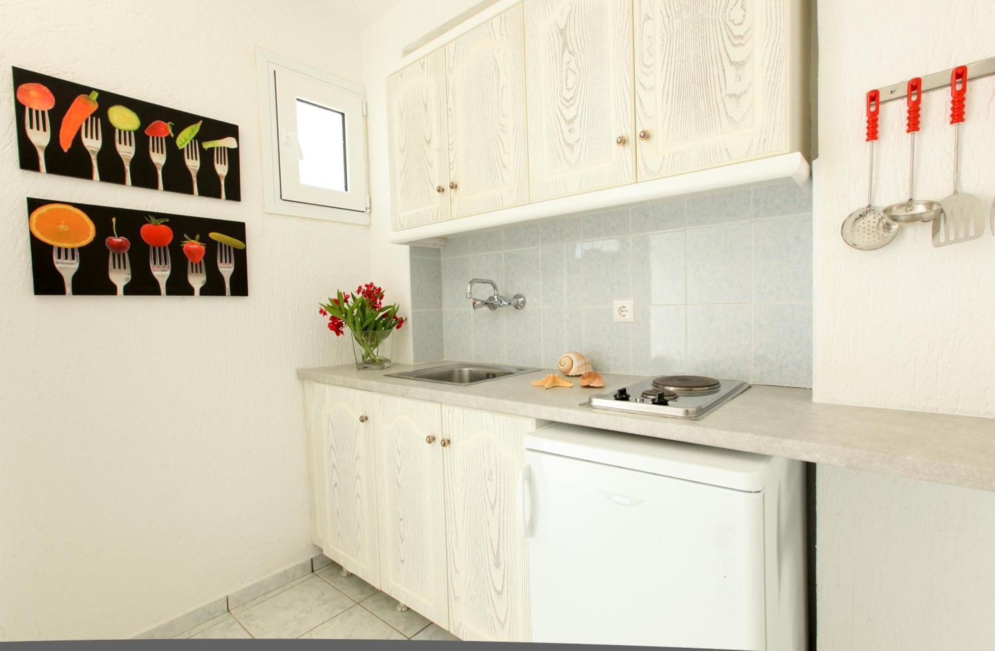 Ostria Apart otel Aya Paraskevi Dış mekan fotoğraf