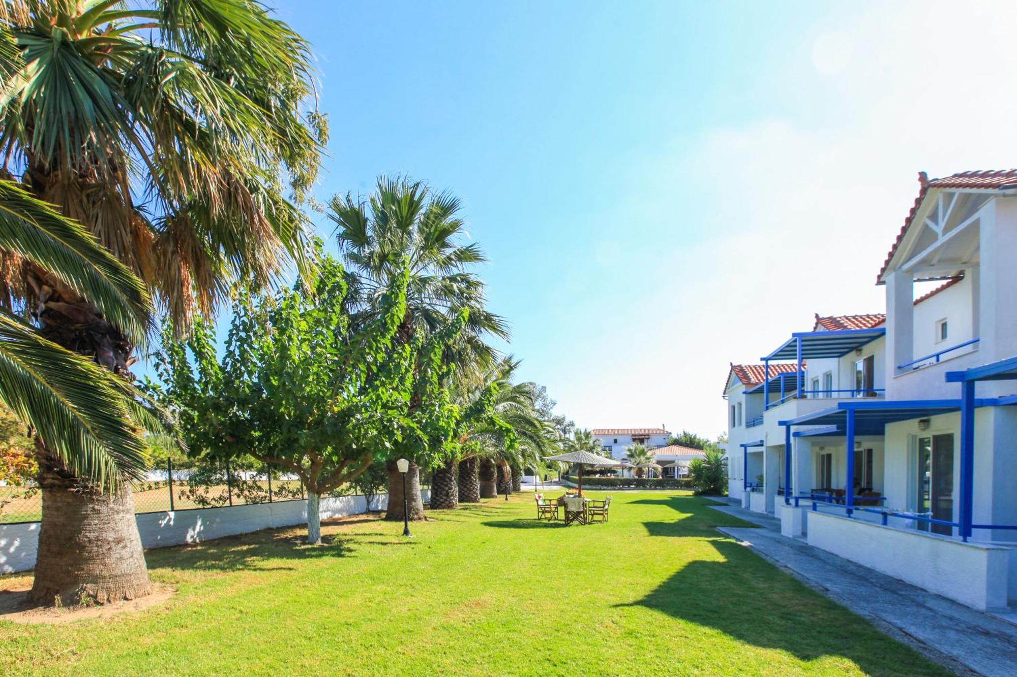 Ostria Apart otel Aya Paraskevi Dış mekan fotoğraf