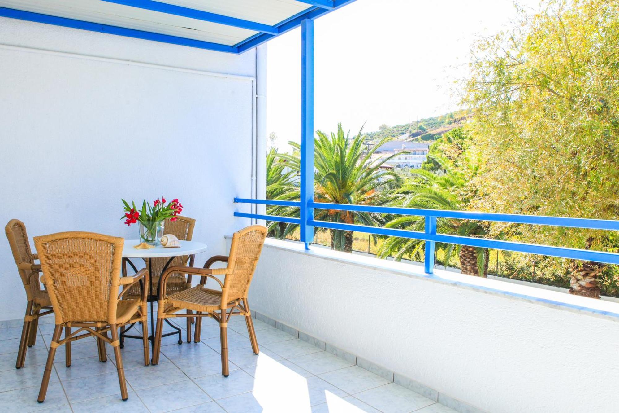 Ostria Apart otel Aya Paraskevi Dış mekan fotoğraf