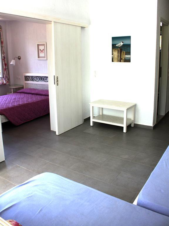 Ostria Apart otel Aya Paraskevi Dış mekan fotoğraf