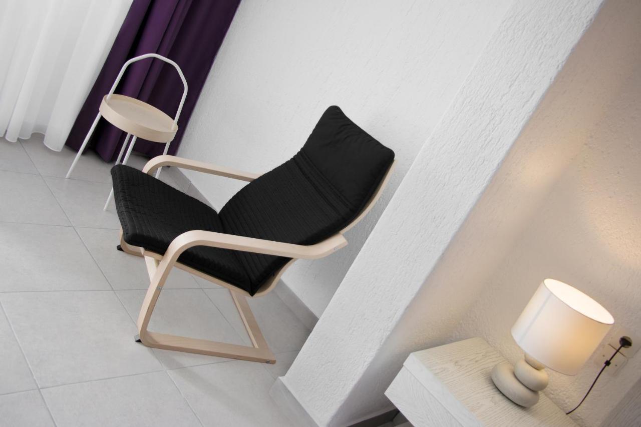 Ostria Apart otel Aya Paraskevi Dış mekan fotoğraf