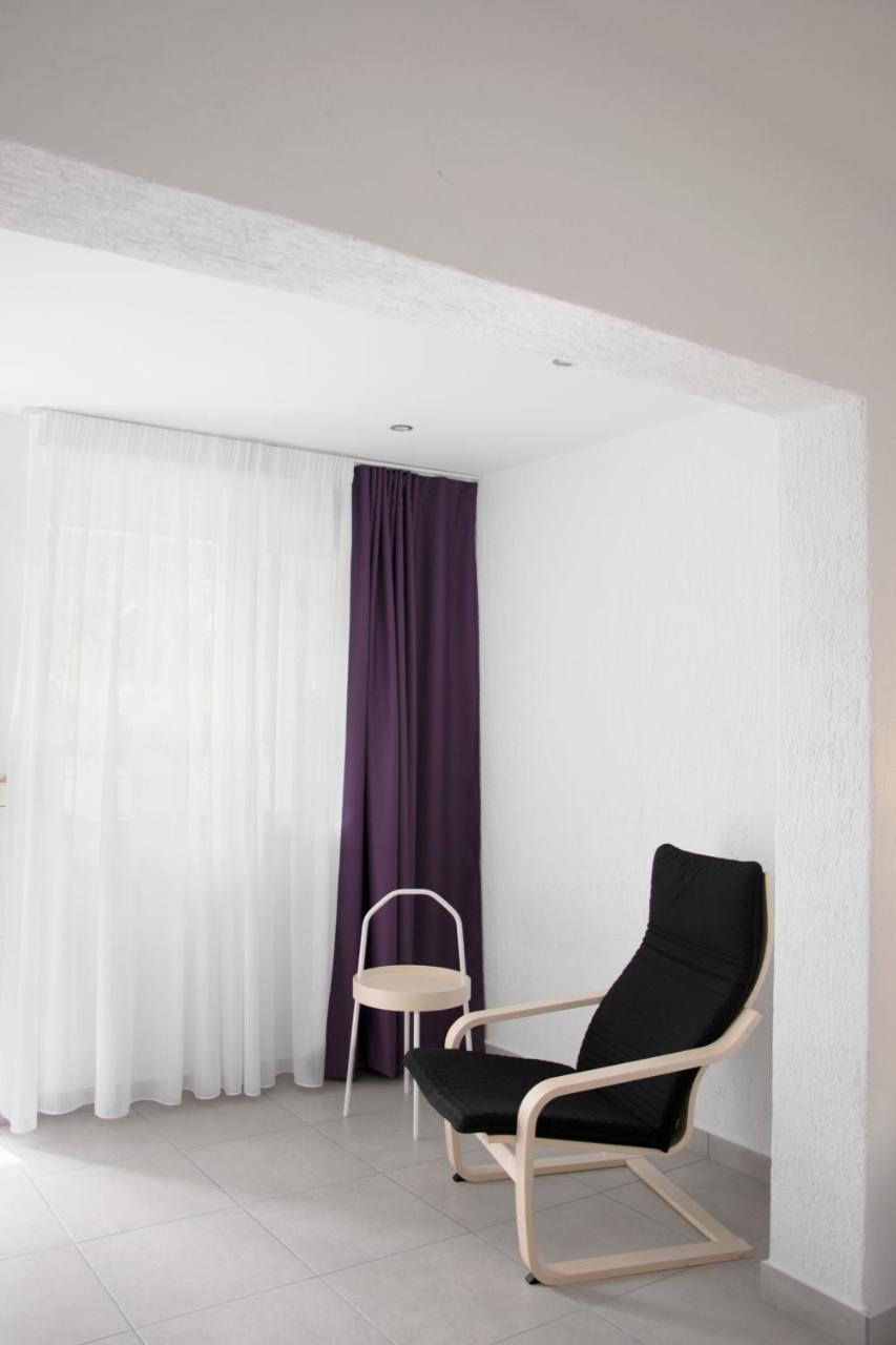 Ostria Apart otel Aya Paraskevi Dış mekan fotoğraf