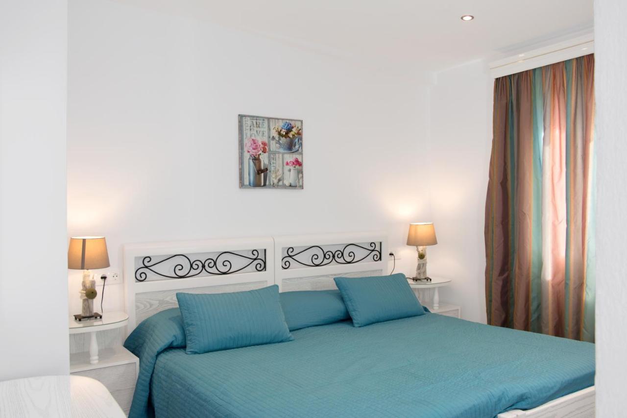 Ostria Apart otel Aya Paraskevi Dış mekan fotoğraf
